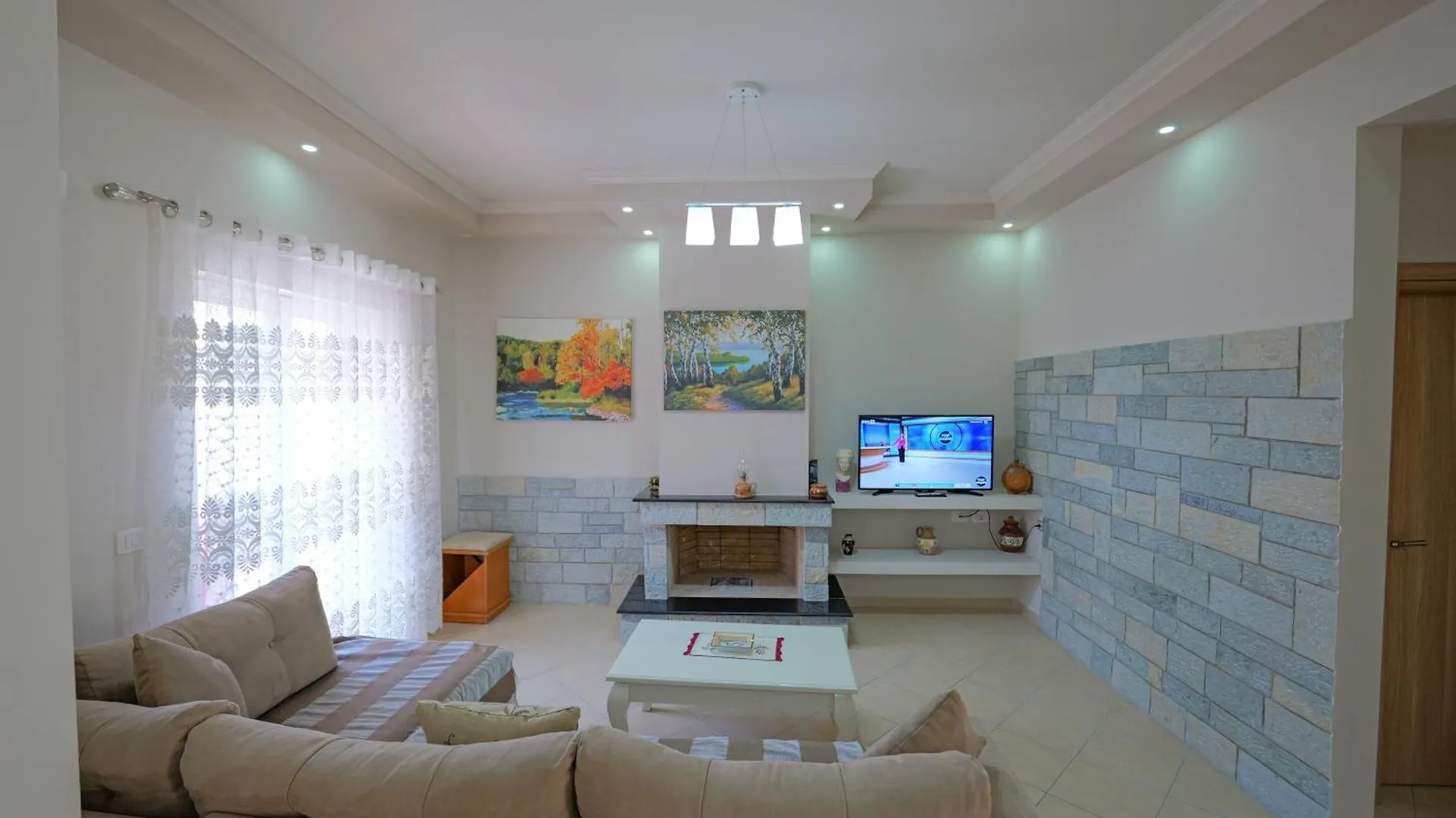 Dana Hotel Apartments Sarandë