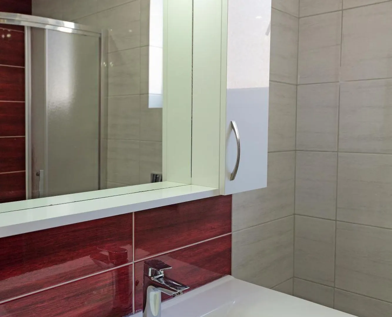 Dana Hotel Apartments Sarandë