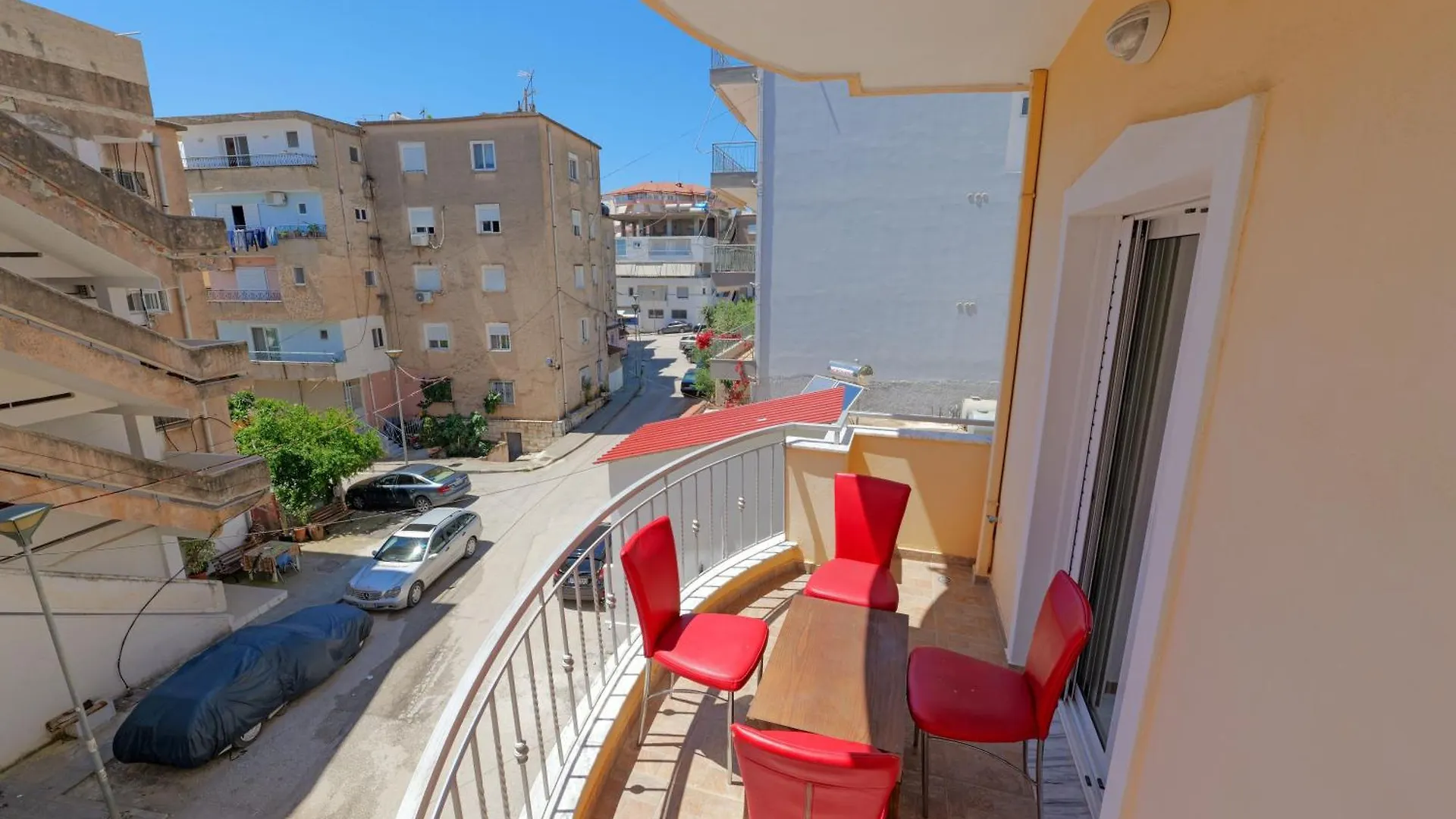 Dana Hotel Apartments Sarandë